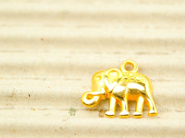 Elefant Schmuckanhänger Gold 16mm #4709