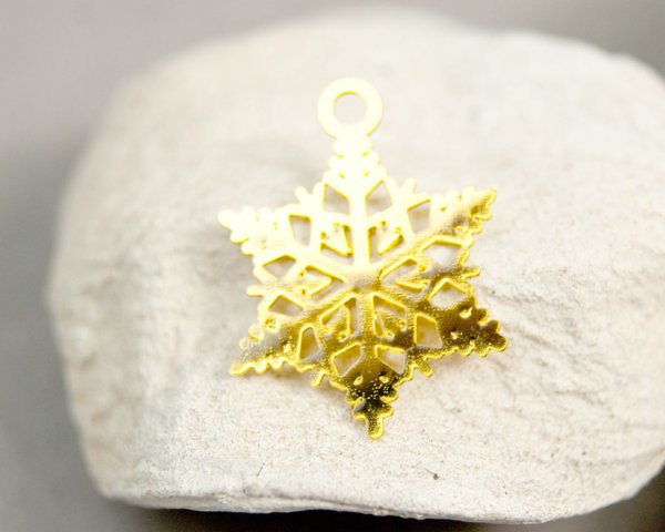 Weihnachtsanhänger Schneeflocke 20x17mm Metall goldfarbig filigran #5378
