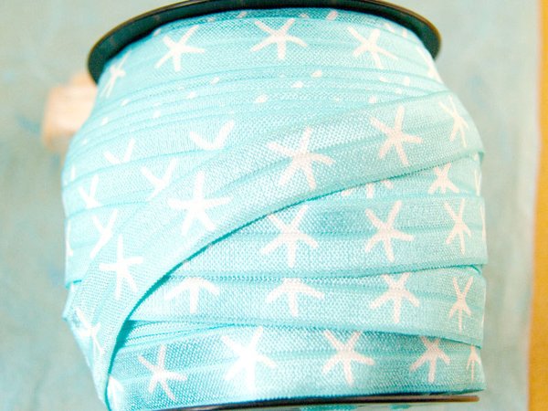 1m Hairties elastisches Band 16mm breit Seesterne hellblau #5493