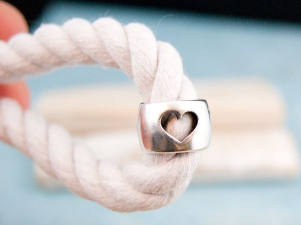 Metallperle Großloch für 10mm-Kordeln Herz #5402