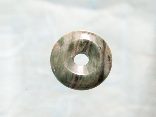 1x Naturstein Donut  20mm grün