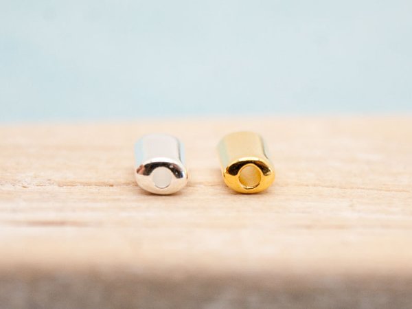 5x Zylindische Perlen 7mm lang versilbert oder vergoldet Auswahl
