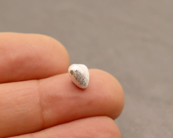 Silberperle Herz matt gebürstet 8mm bauchig Echt Silber 925